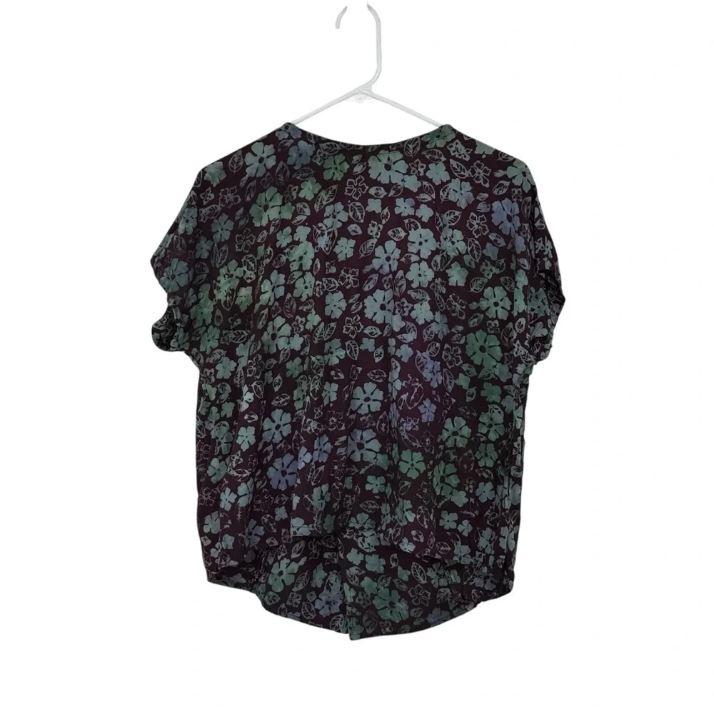 The Legendary Zamboanga Size Small Purple/Blue Rayon Batik Faux Wrap SS Top